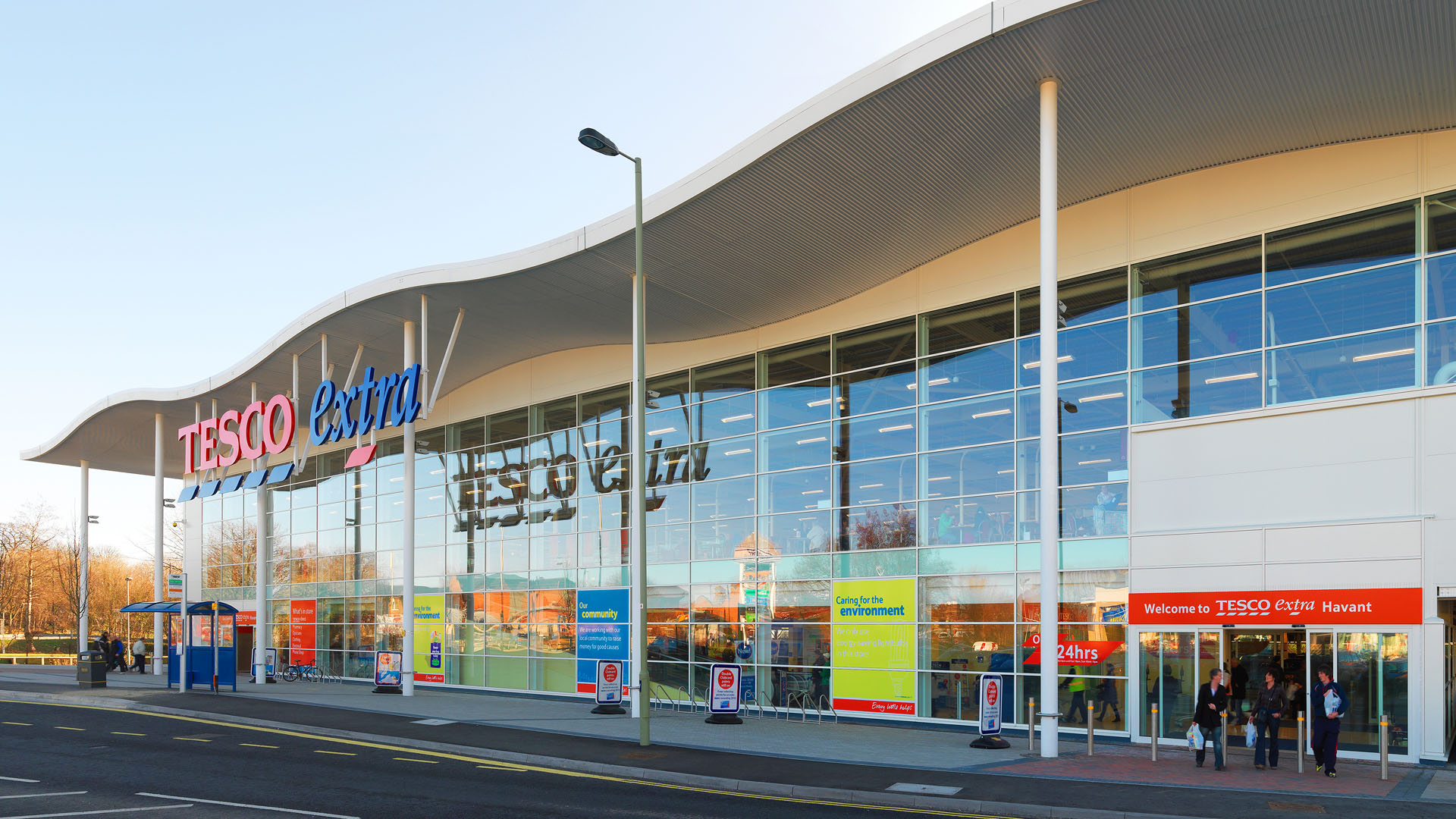 Tesco Stores | Projects | Saunders